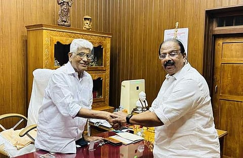സുധാകരന്‍- ജി സുകുമാരന്‍ നായര്‍ കൂടിക്കാഴ്ച, ഫെയ്‌സ്ബുക്ക്‌