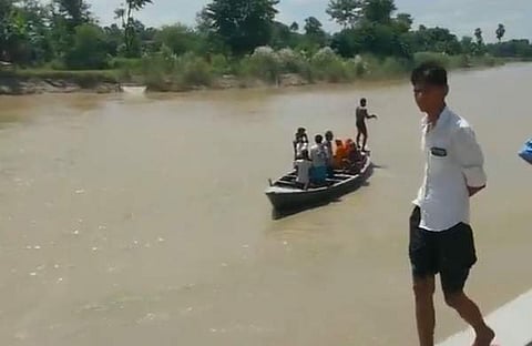 ബിഹാറില്‍ ബോട്ട് മറിഞ്ഞ പുഴയില്‍ നടക്കുന്ന രക്ഷാപ്രവര്‍ത്തനം, എഎന്‍ഐ
