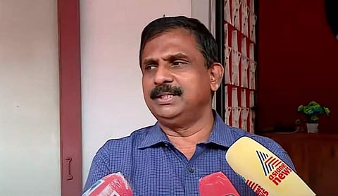 സിഐടിയു ജില്ലാ സെക്രട്ടറി പിബി ഹര്‍ഷകുമാര്‍
