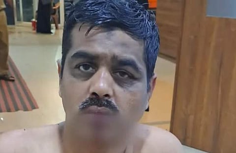 മര്‍ദ്ദനമേറ്റ പൊലീസുകാരന്‍, ടിവി ദൃശ്യം