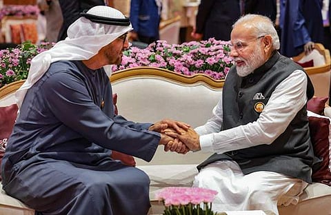 ജി 20 ഉച്ചകോടിയില്‍ പങ്കെടുത്ത യുഎഇ പ്രസിഡന്റ് പ്രധാനമന്ത്രിക്കൊപ്പം/ പിടിഐ