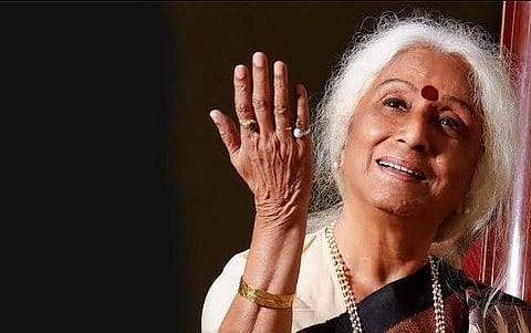 പ്രഭ അത്രെ/ എക്‌സ്‌