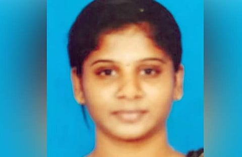 നര്‍മദ