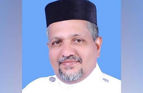 ഫാ. മാത്യൂസ് വാഴക്കുന്നം/ എക്‌സ്പ്രസ്