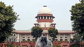 നിങ്ങളാരാണ്?, ശബരിമലയിൽ നിങ്ങളുടെ താൽപ്പര്യമെന്താണ്?, രാജ്യത്തിന്റെ മുഖ്യതന്ത്രിയോ?; ചോദ്യങ്ങളുമായി സുപ്രീംകോടതി