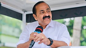രണ്ടാം മണിക്കൂറില്‍ ഗിയര്‍ മാറ്റി യുഡിഎഫ്, ലീഡ് 90 കടന്നു; തരംഗത്തിലേക്ക് എന്ന സൂചന