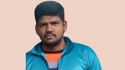 
हरियाणामध्ये स्पर्धेदरम्यान करमाळ्याचा धावपटू बंडू वाघमोडेचा मृत्यू 