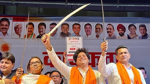 Ministers Aslam Shaikh & Varsha Gaikwad 