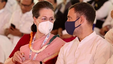 Sonia Gandhi and Rahul Gandhi in Congress Chintan Shivir