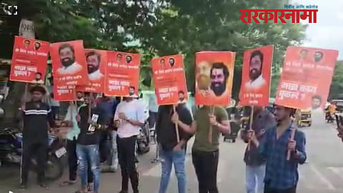 Eknath Shinde supporter in Dombivali