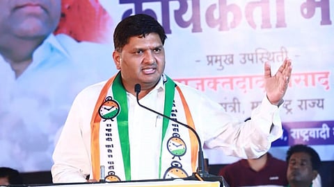 Prajakt Tanpure News, Eknath Shinde News in Marathi, Political News Updates