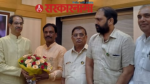 Uddhav Thackeray Visit Assembly House News Mumbai