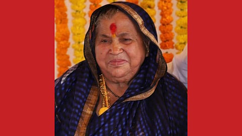 Savitri Nimhan