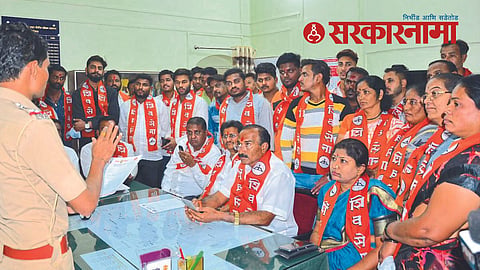 Shivsena followers in police station