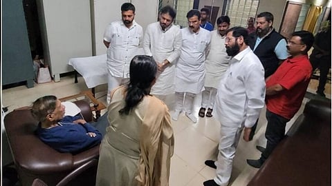Eknath Shinde, Girish Bapat News