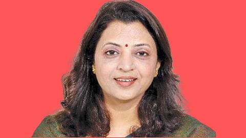 Dr. Manisha Kayande