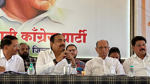  Jayant Patil