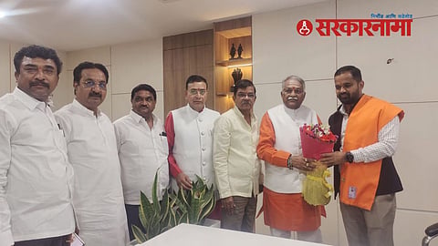 Shivsena (UT) Deligation Meet Municipal Administrator 