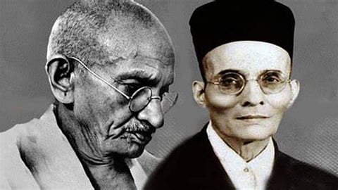 Savarakar included IN DU Syllabus 