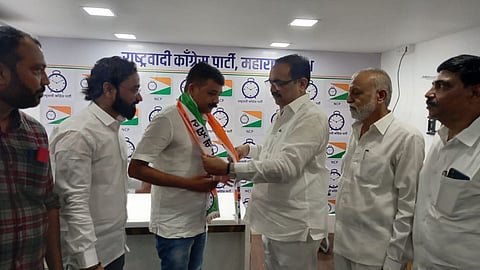 Congress leader join NCP