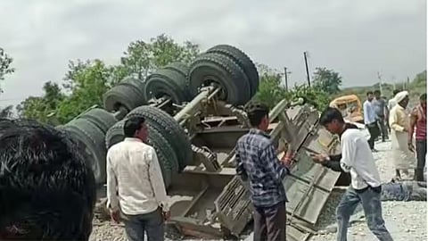 Dhule Accident News