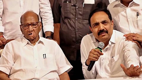  Jayant Patil will Meets Sharad Pawar:  अजित पवारांच्या बंगल्यावर घडामोडींना वेग; जयंत पाटीलही घेणार शरद पवारांची भेट..? 