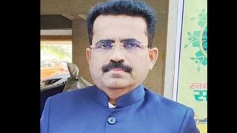 Dilip Dhole