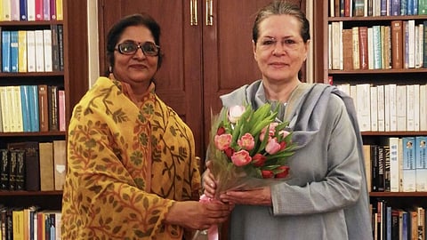 Rajni Patil, Sonia Gandhi News