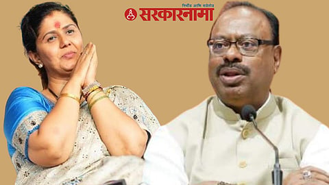 Pankaja Munde-Chandrashekhar Bawankule
