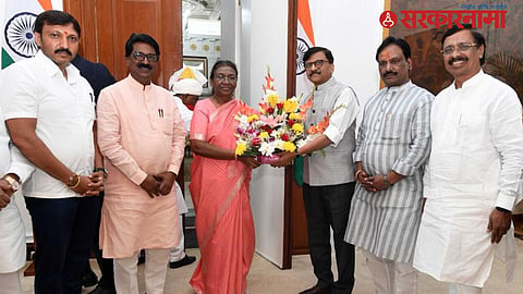 Shiv Sena delegation meet President 