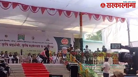 devnadara Fadnvis program 