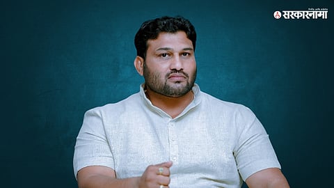  Chandrahar Patal 