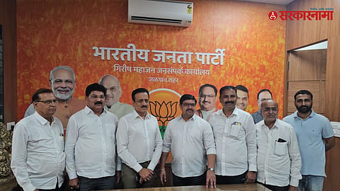   K T Patil meet Girish Mahajan 