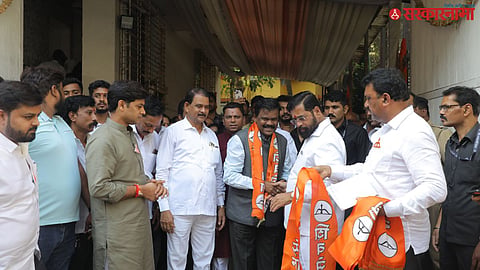 uddhav thackeray group party worker Entry Eknath Shinde Group