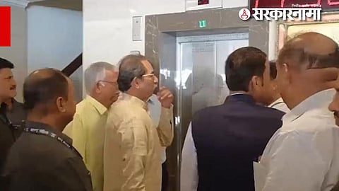 Devendra Fadnavis Meet Uddhav Thackeray
