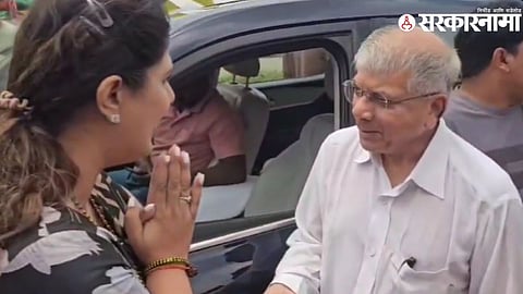 Pankaja Munde | Prakash Ambedkar