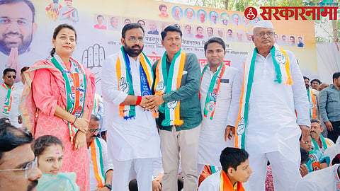 Rahul Ghule joins Congress