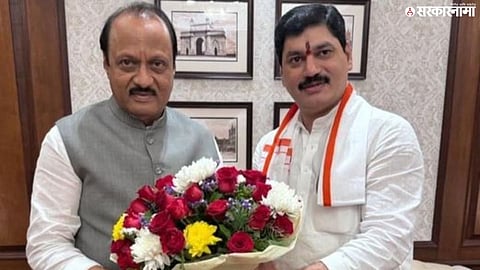 Dhananjay Munde Ajit pawar  .jpg