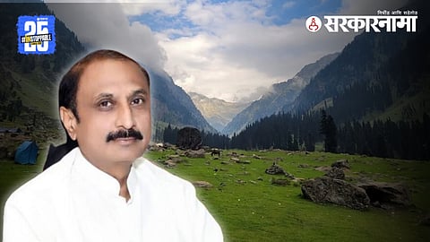 Suresh Birajdar in kashmir valley  