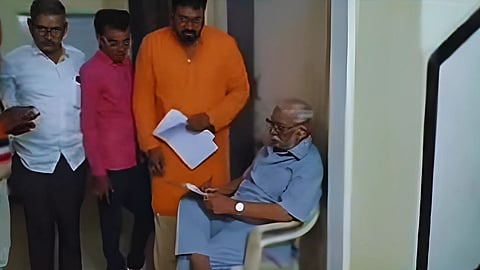 Cash discovered in the room of MLA Arjun Khotkar’s PA, revealed by ex-MLA Anil Gote – sparking political uproar.