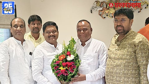 Arjun Khotkar-MP Kalyan Kale Wish Shivsena UBT Leader Bhaskar Ambekar News