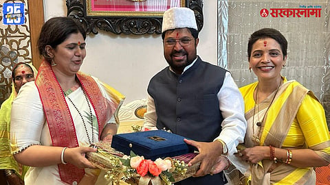 Arjun Khotkar Celebrate Rakhi With Pankaja Munde News