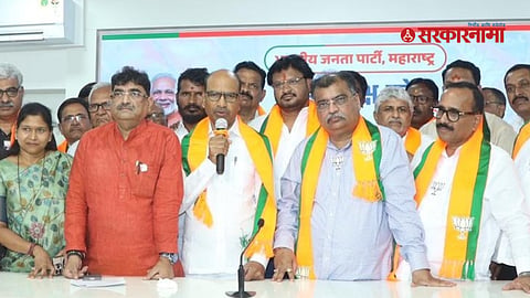 Congress Leader M.K. Deshmukh Join BJP News