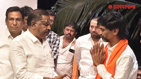 MLA Suresh Dhas Met Manoj Jarange Patil At Antarwali News