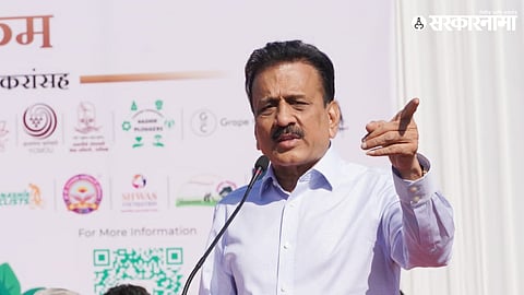 Girish Mahajan 