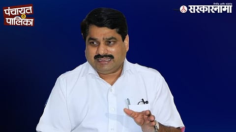Gokul director Vishwas Patil with son Sachin Patil during Zilla Parishad election campaign, which ended in defeat after shifting allegiance from Congress leader Satej Patil to Shiv Sena.