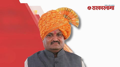 Latur Politics News : कमळ हाती घेताच दिनकर माने आक्रमक; अमित देशमुखांवर आरोप करत तुटून पडले 