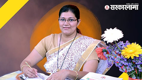 Mayor Himgauri-Adke