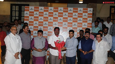 Gokul Gite Joins Eknath Shinde :