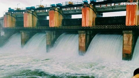 Heavy rainfall disrupts traffic in Junnar and Ambegaon as authorities close 13 roads following the Sub-Divisional Magistrate's order.